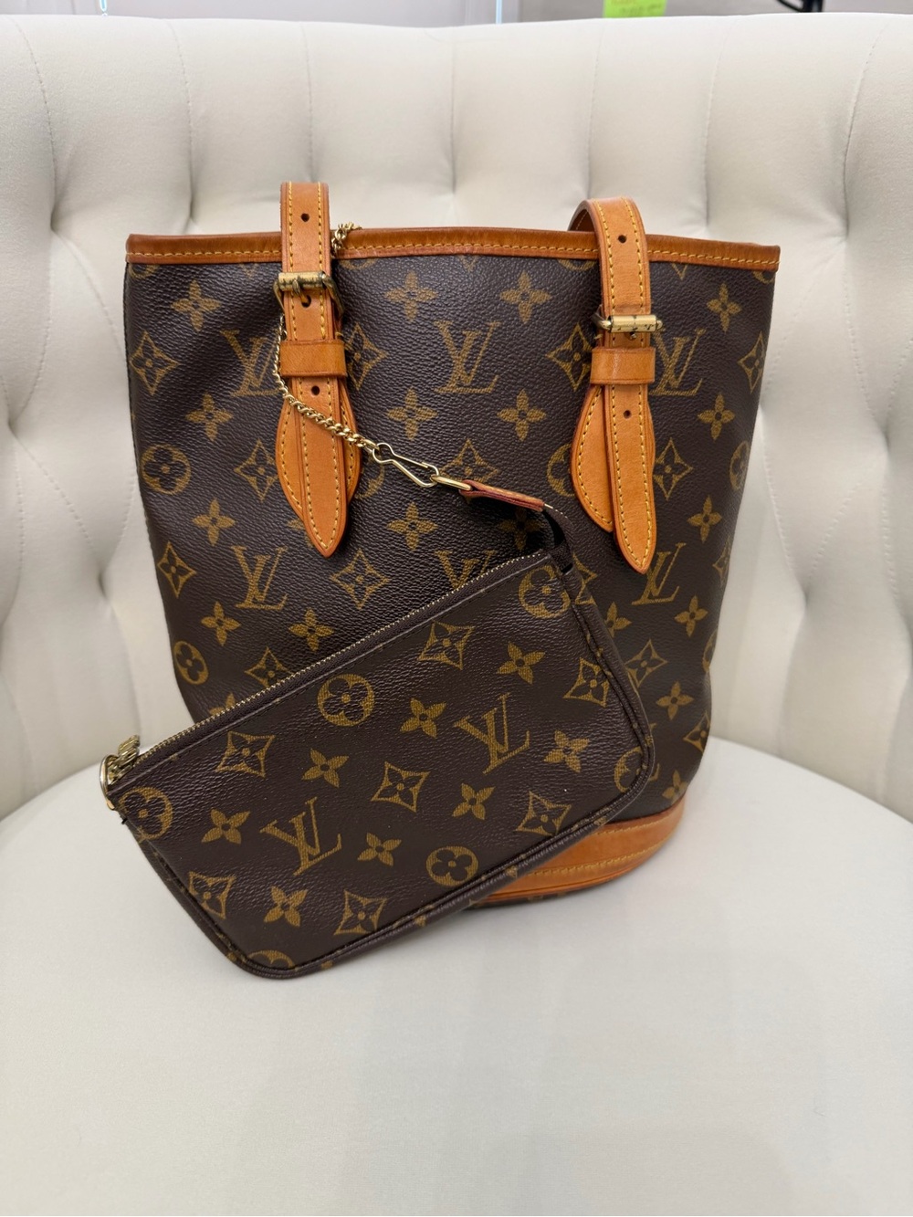 Louis Vuitton Brown Monogram Canvas Bucket Shoulder Bag with Tan Leather Trim - Picture 12 of 15